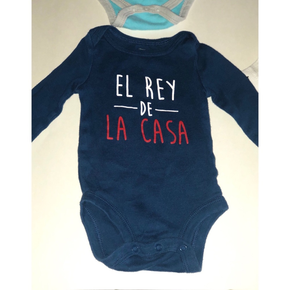 Baby bodysuit bundle - Picture 5 of 5